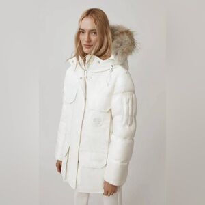 Canada Goose Expedition Parka